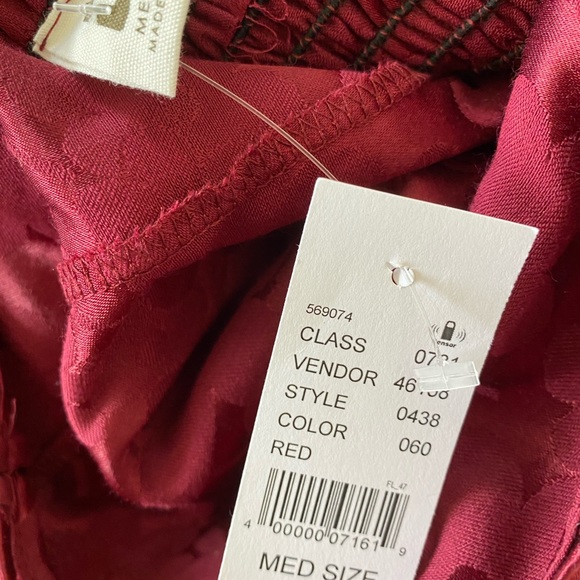 Cropped Spaghetti Strop blouse - Picture 6 of 6